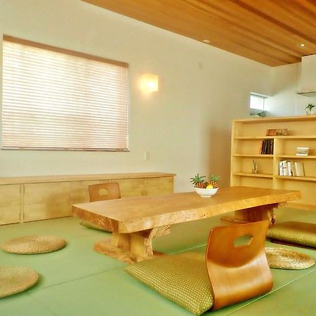 Guest House Ishigaki Ishigaki  外观 照片